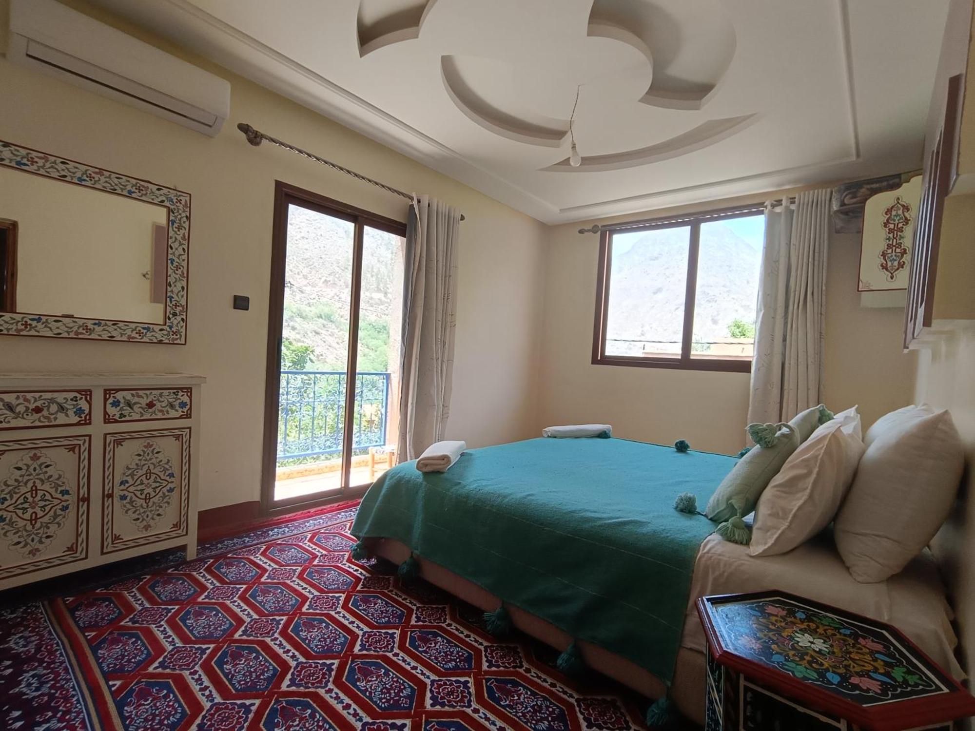 Riad Otos Views امليل المظهر الخارجي الصورة